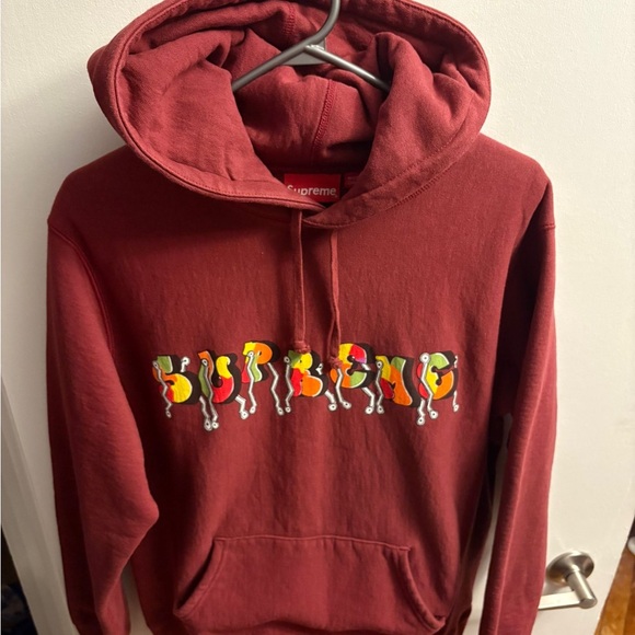 Supreme Maroon Hoodie for Men - Picture 2 of 6